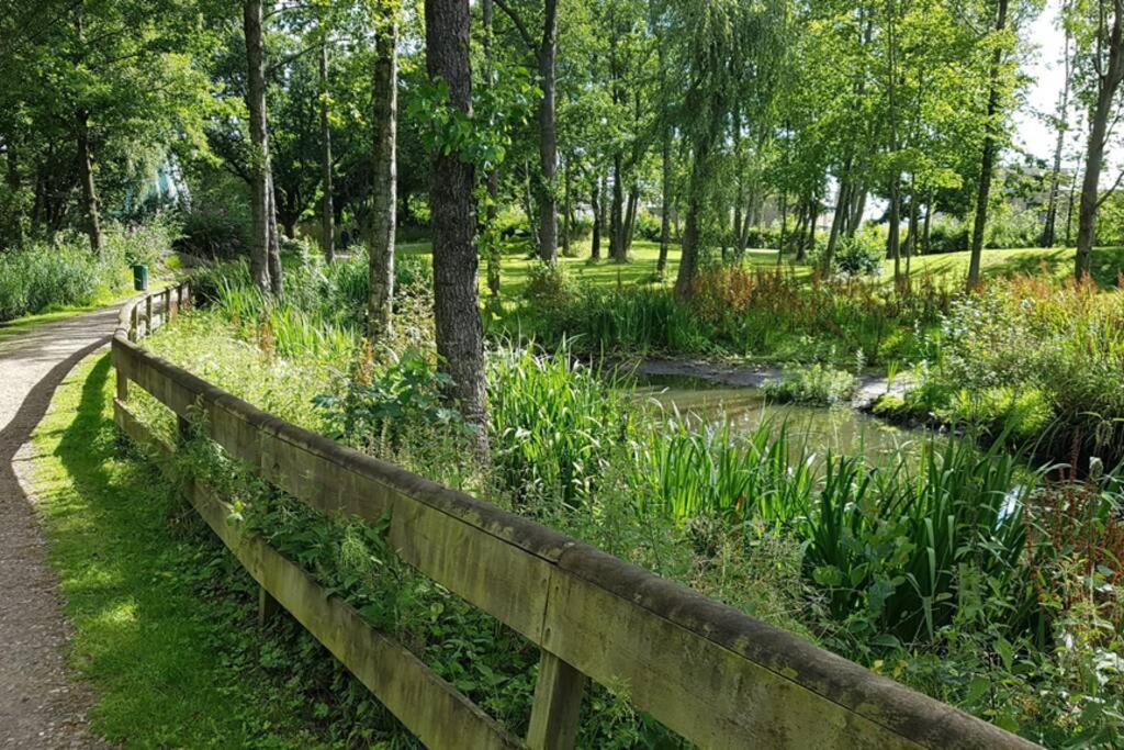 Gemuetliche Haushaelfte Mit Garten Und Terrasse Фленсбург Экстерьер фото